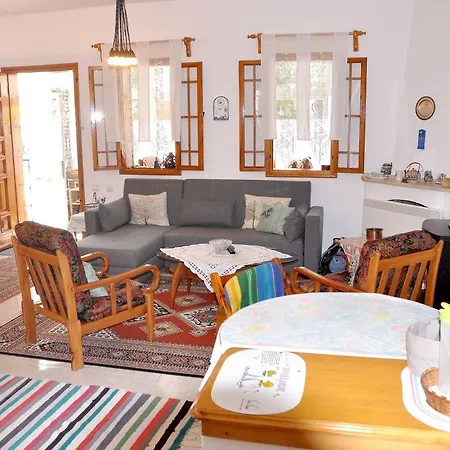 Evoteli Group 2+1 Yali Evi Apartment